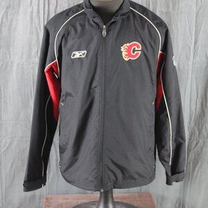Calgary Flames Jacket (Retro) - Black Windbreaker by Reebok - Men's Small